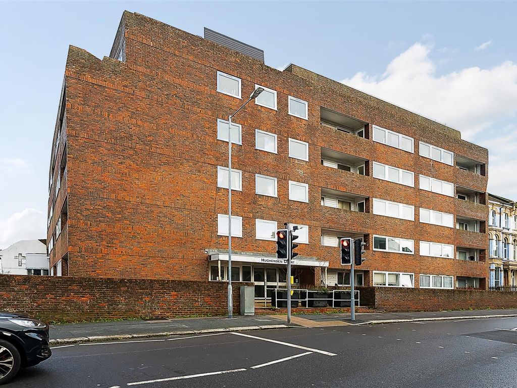 2 bed flat for sale in Mount Pleasant Road, Hastings TN34, £80,000 Zoopla