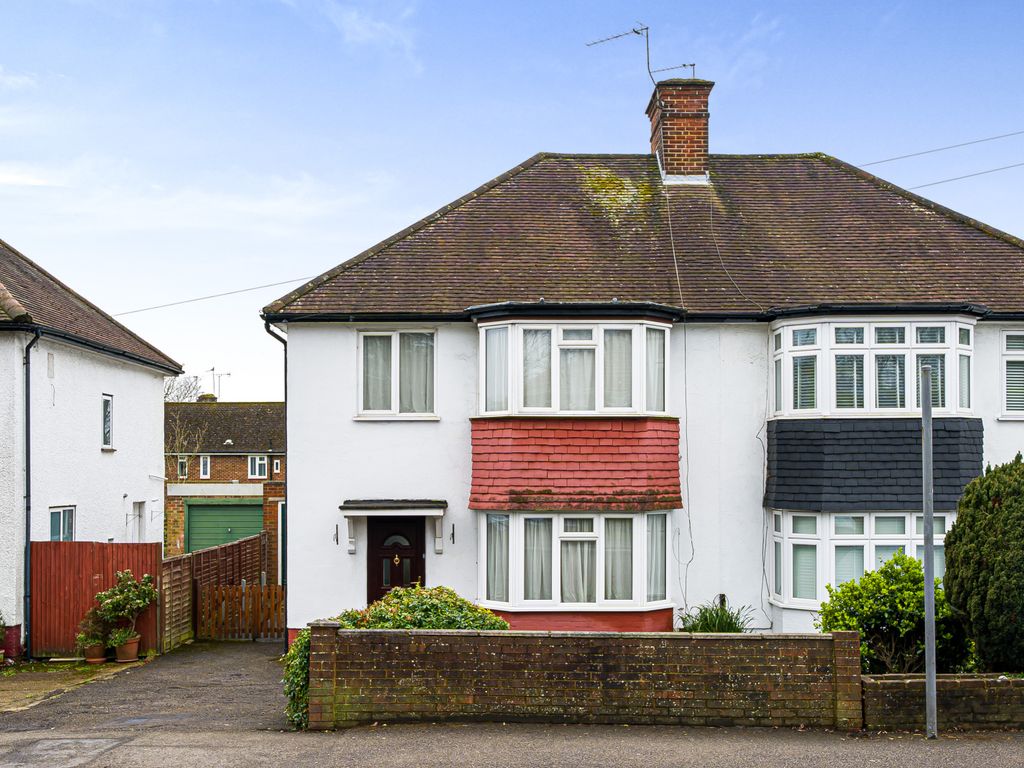 3 bed semidetached house for sale in Pinner Road, Northwood HA6 Zoopla