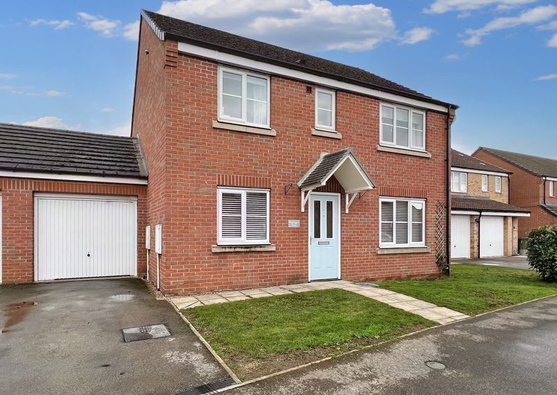 4 bed detached house for sale in Brambling Way, Scunthorpe DN16 Zoopla