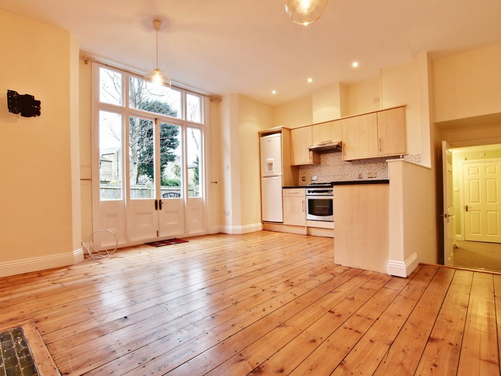1 bed flat to rent in Bromley Road, Beckenham BR3 Zoopla