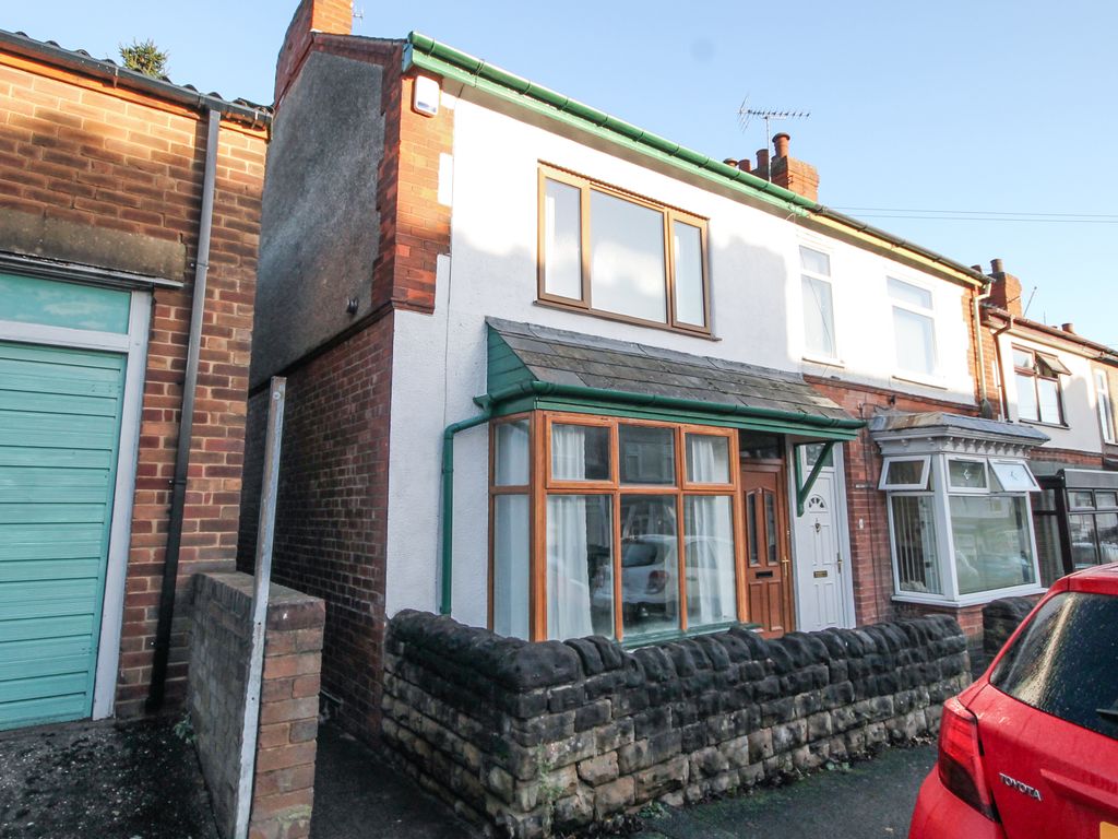 3 bed semidetached house for sale in Richmond Avenue, Ilkeston DE7, £135,000 Zoopla