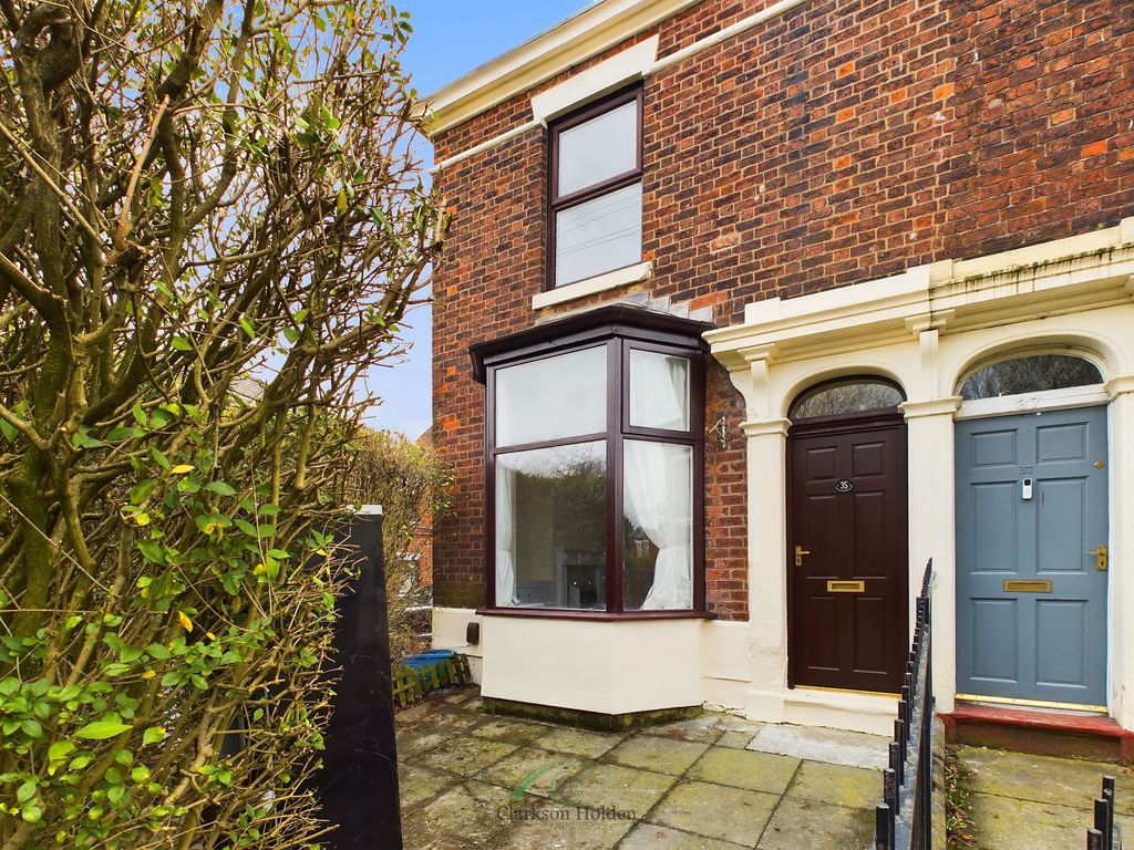 2 bed end terrace house for sale in Waterloo Road, AshtonOnRibble PR2