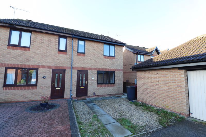 2 bed semidetached house for sale in Speedwell Crescent, Scunthorpe