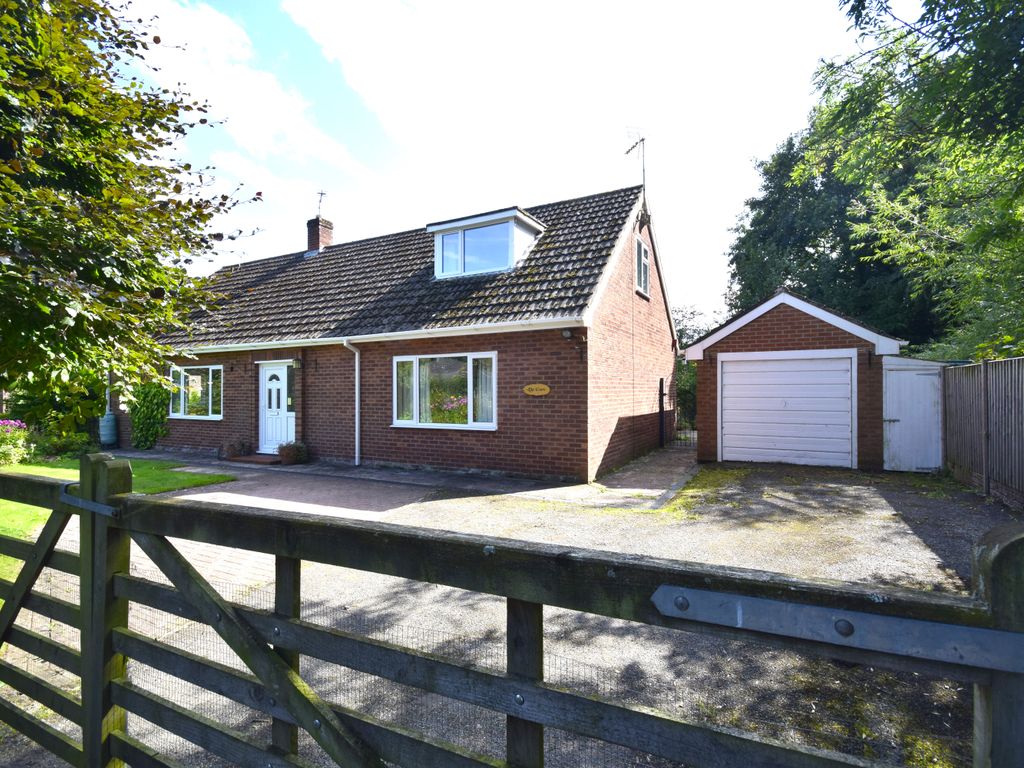 4 bed detached bungalow for sale in Grange Road, Bronington, Whitchurch