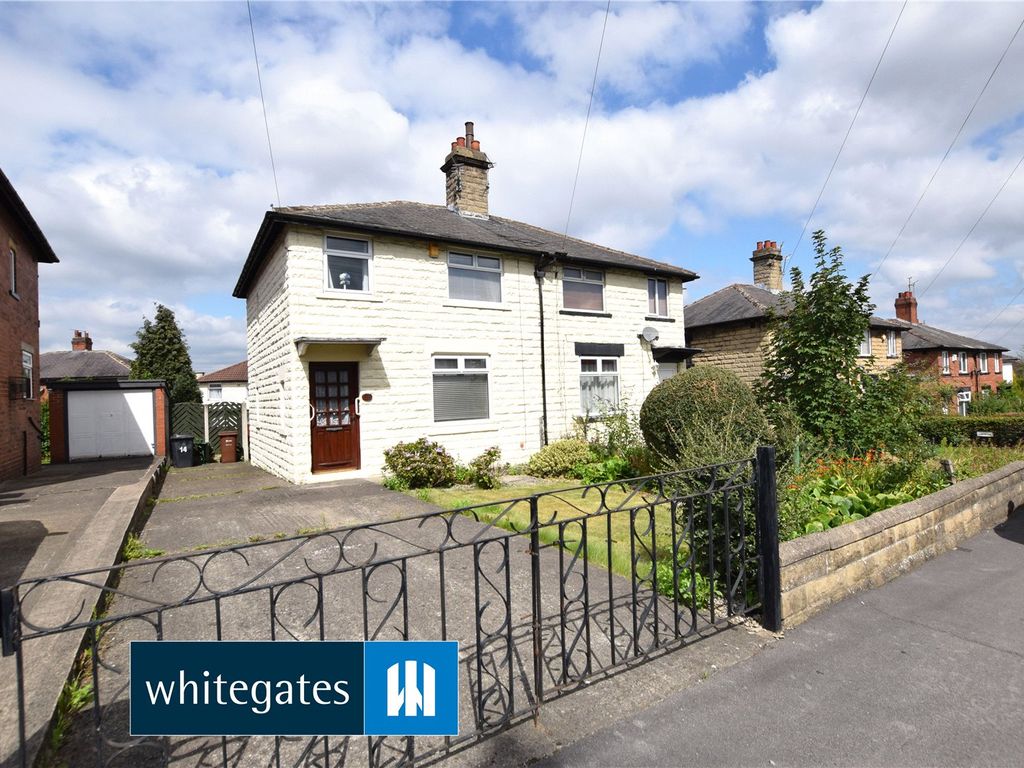 3 bed semidetached house for sale in Parkside Parade, Leeds, West