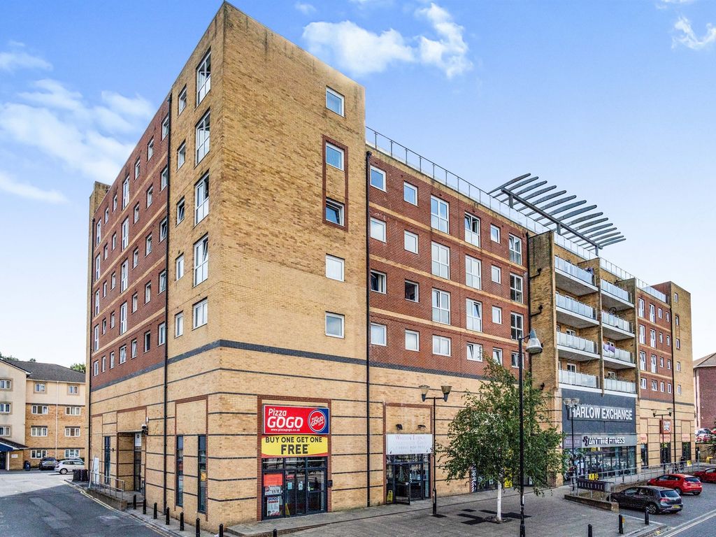 2 bed flat to rent in Edinburgh Gate CM20 Zoopla