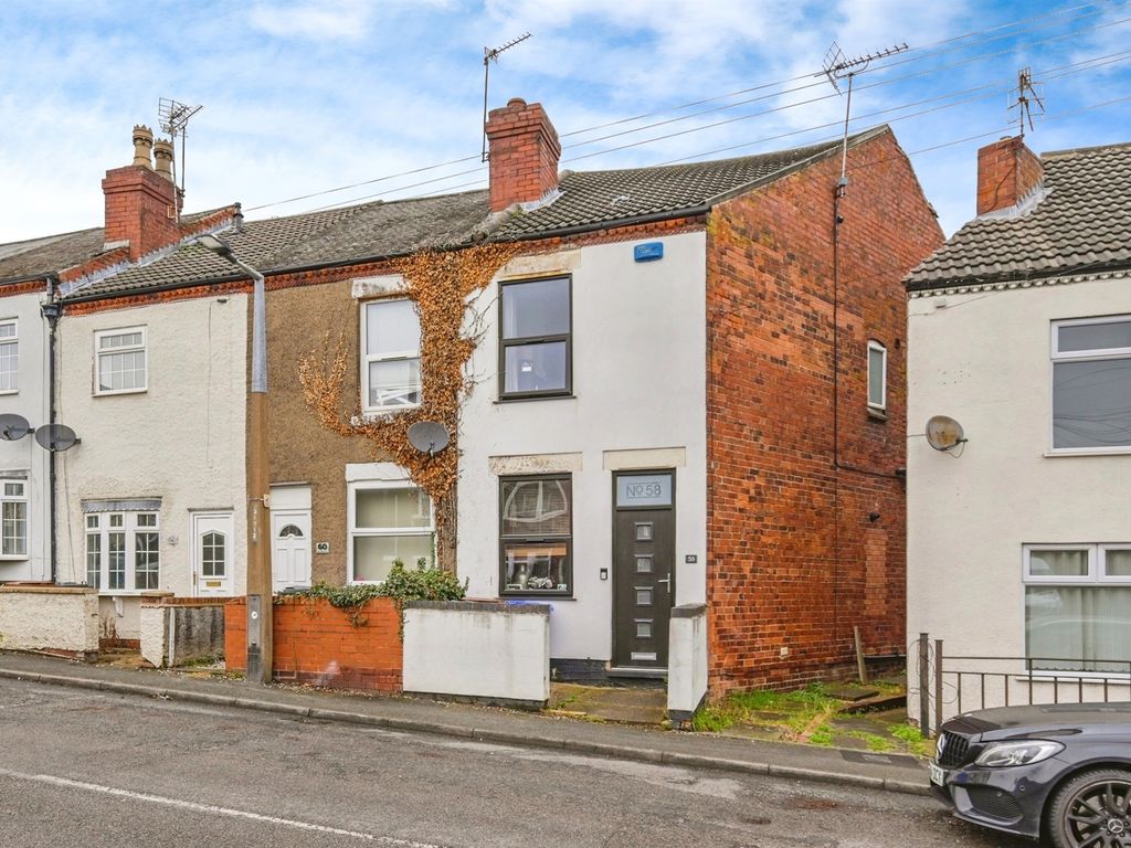 3 bed end terrace house for sale in Little Hallam Lane, Ilkeston DE7, £