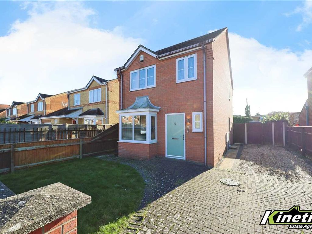 3 bed detached house for sale in Hainton Road, Lincoln LN6, £230,000