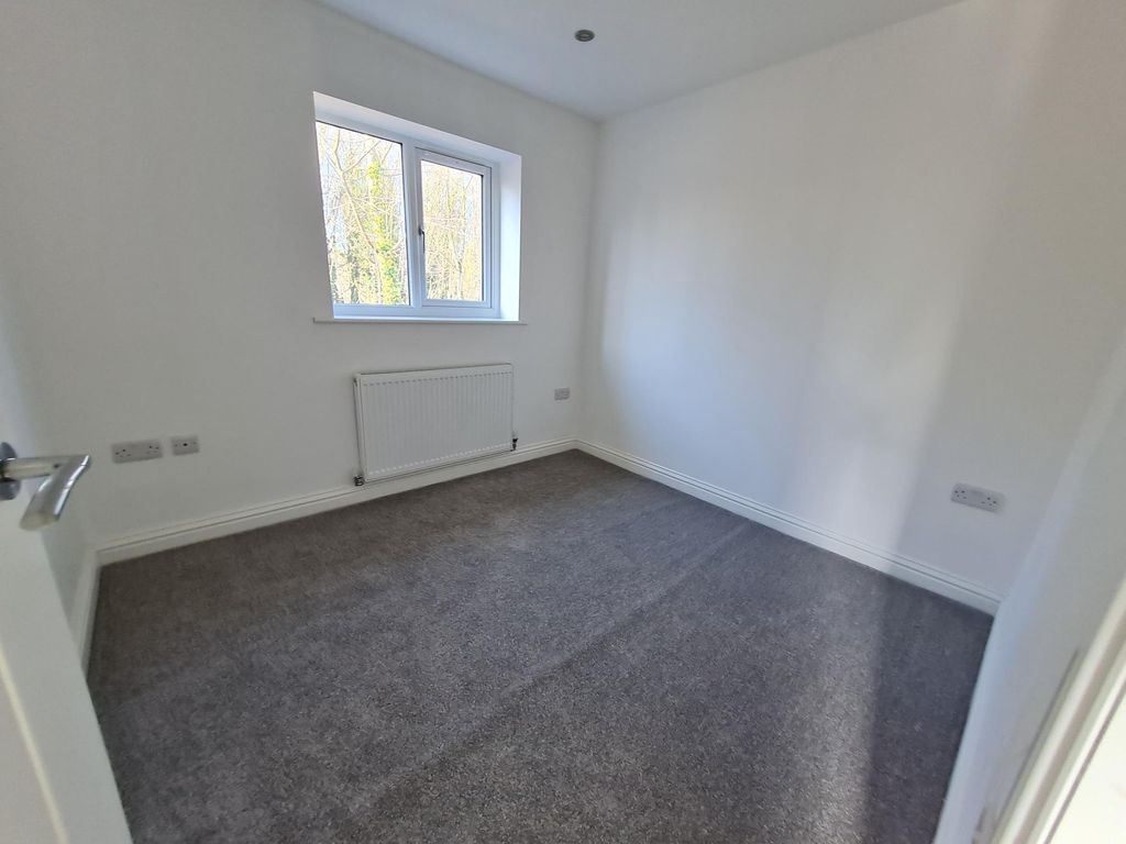 3 bed property to rent in Thompson Terrace, Askern, Doncaster DN6 Zoopla