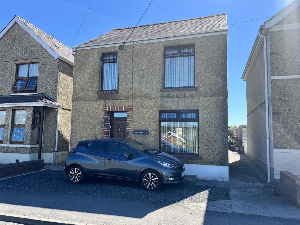 3 bed detached house for sale in Cross Hands Road, Gorslas, Llanelli SA14 Zoopla