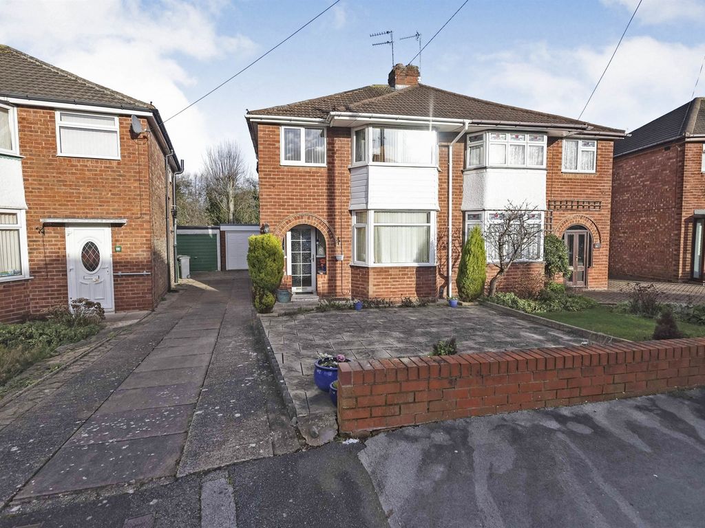 3 bed semidetached house for sale in Corinne Croft, Kingshurst, Birmingham B37 Zoopla