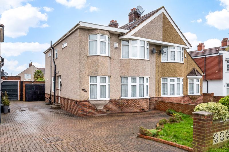 4 bed semidetached house for sale in Welling Way, Welling DA16, £