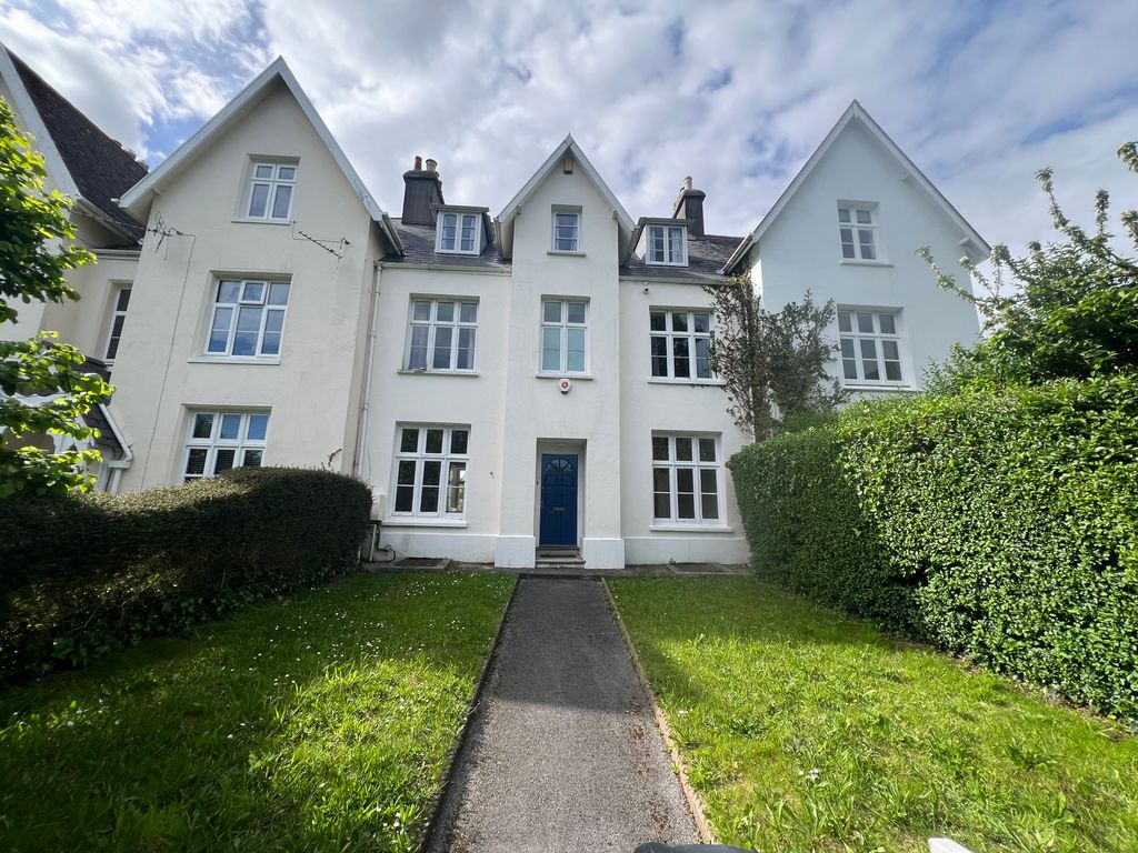 Room to rent in Courtenay Park, Newton Abbot TQ12, £895 pcm Zoopla