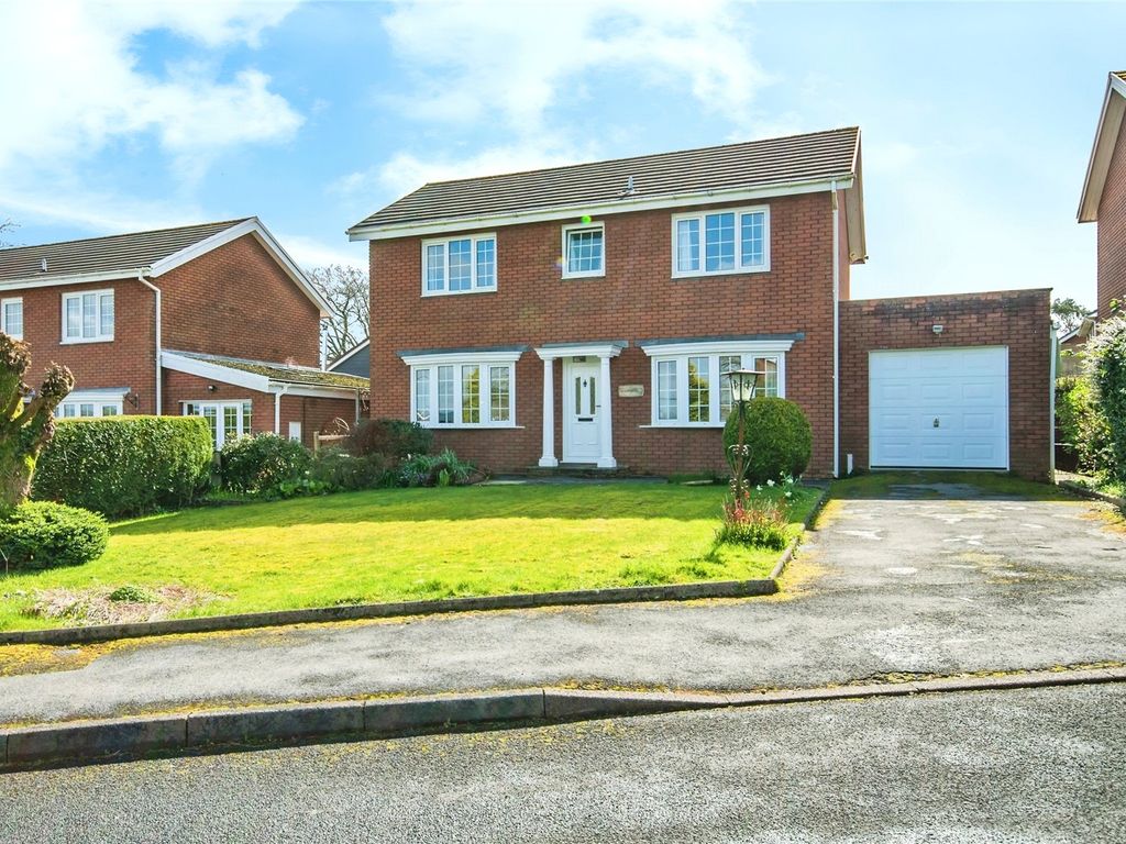 4 bed detached house for sale in Brithdir, Llangunnor, Carmarthen SA31