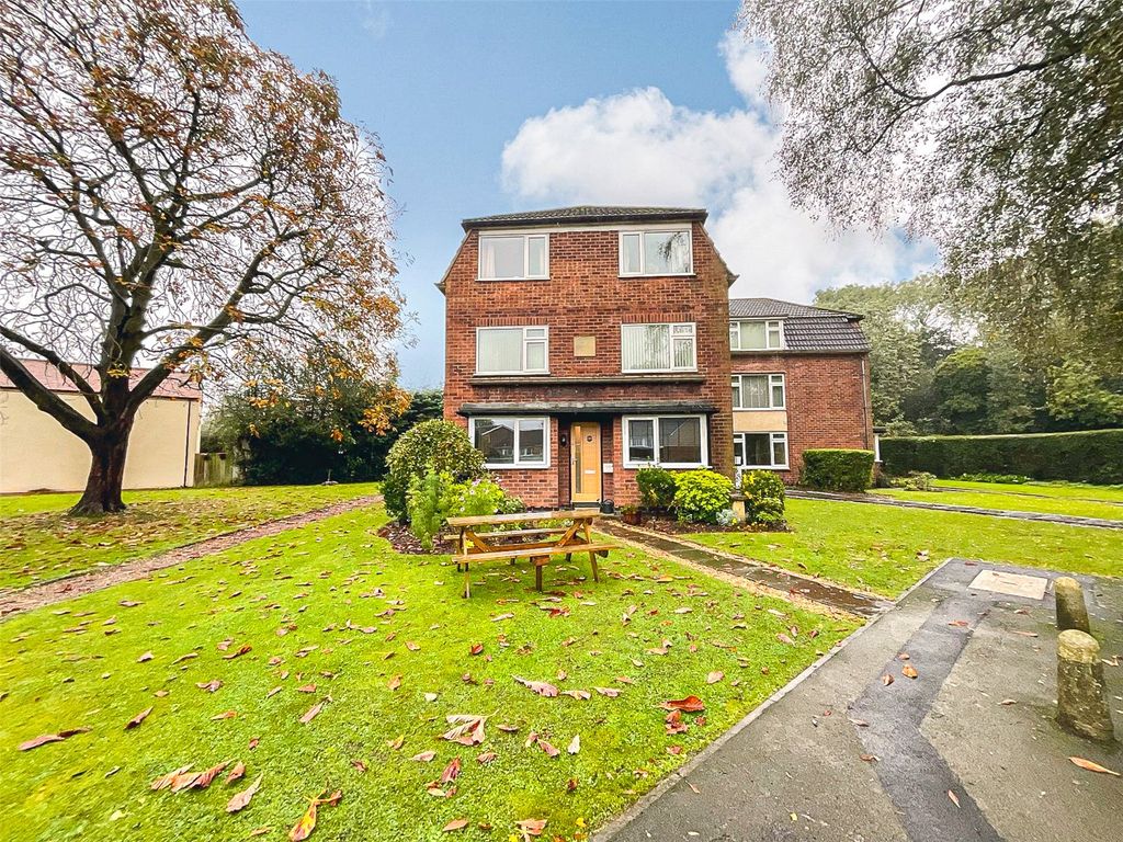 2 bed flat for sale in Orton Close, Water Orton, Birmingham