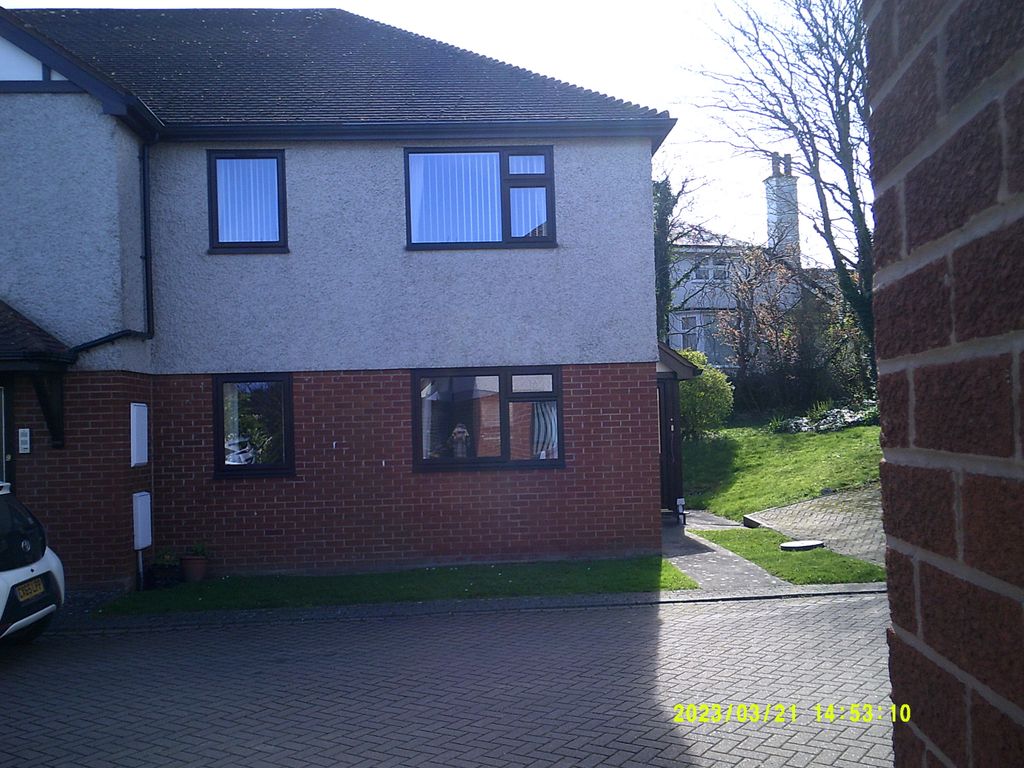 2 bed flat to rent in Awel Y Mor, Colwyn Bay LL28 Zoopla