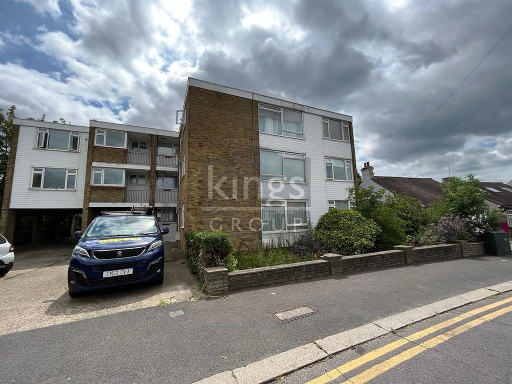 2 bed flat for sale in Mistral Ct, Chingford Avenue, London E4 Zoopla