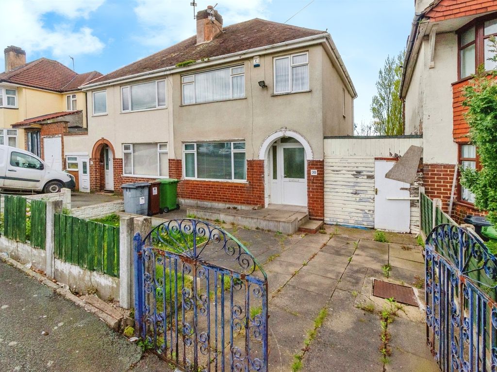 3 bed semidetached house for sale in Mount Road, Lanesfield