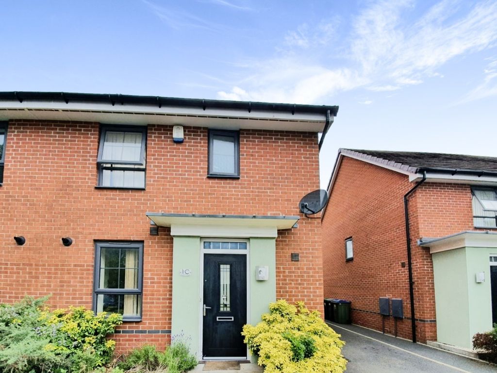 3 bed semidetached house for sale in Windmill Crescent, Smethwick B66