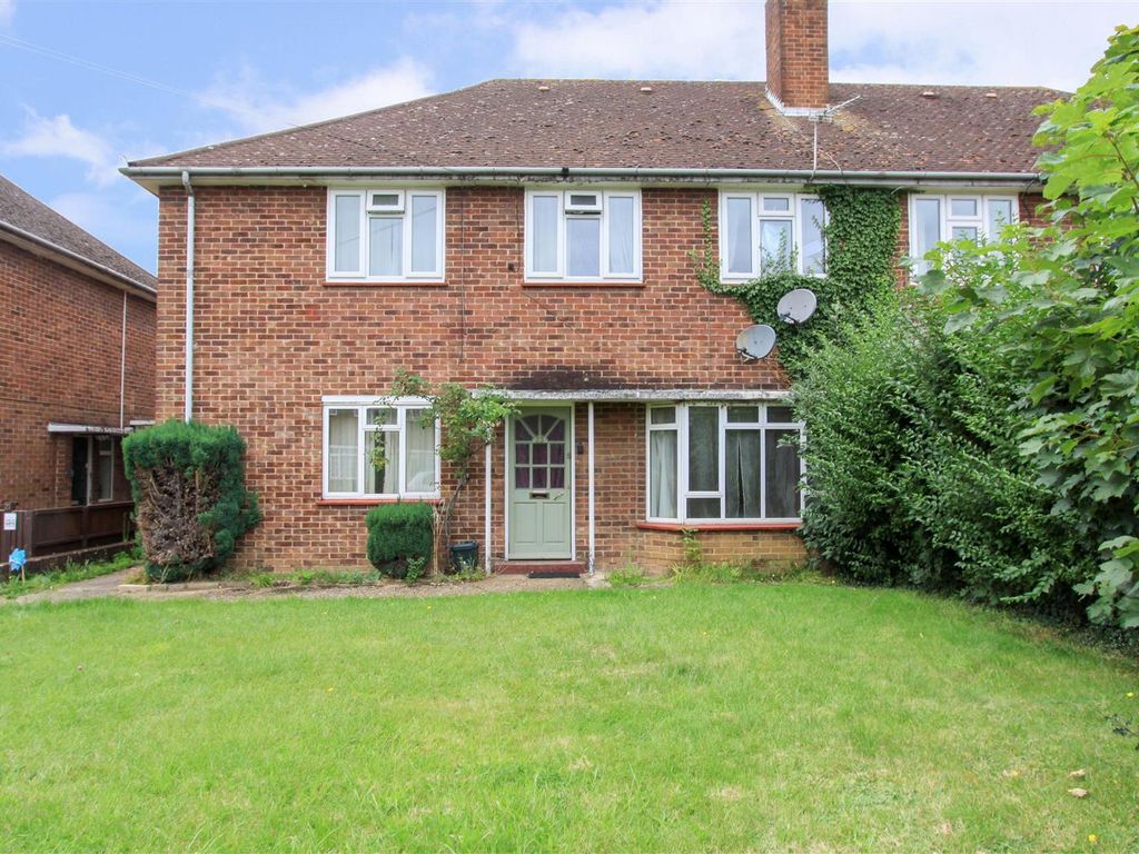2 bed for sale in The Larches, Hillingdon UB10 Zoopla