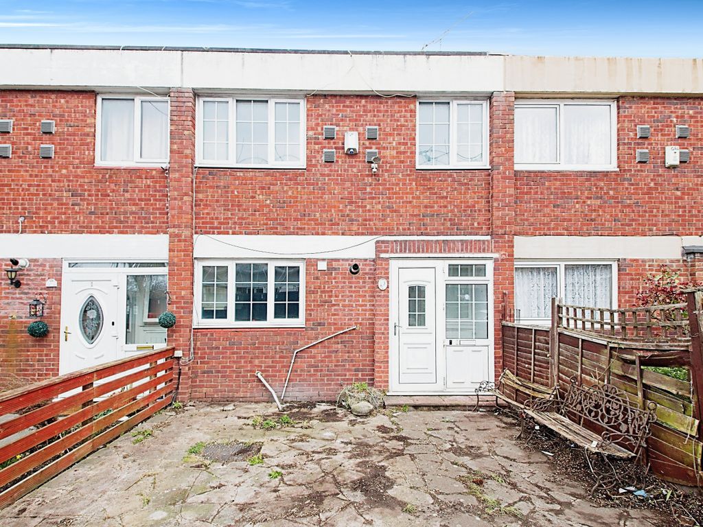 4 bed terraced house for sale in Villas Road, London SE18 Zoopla