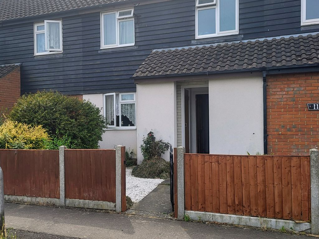 3 bed terraced house for sale in Fyfield Path, Rayleigh SS6 Zoopla