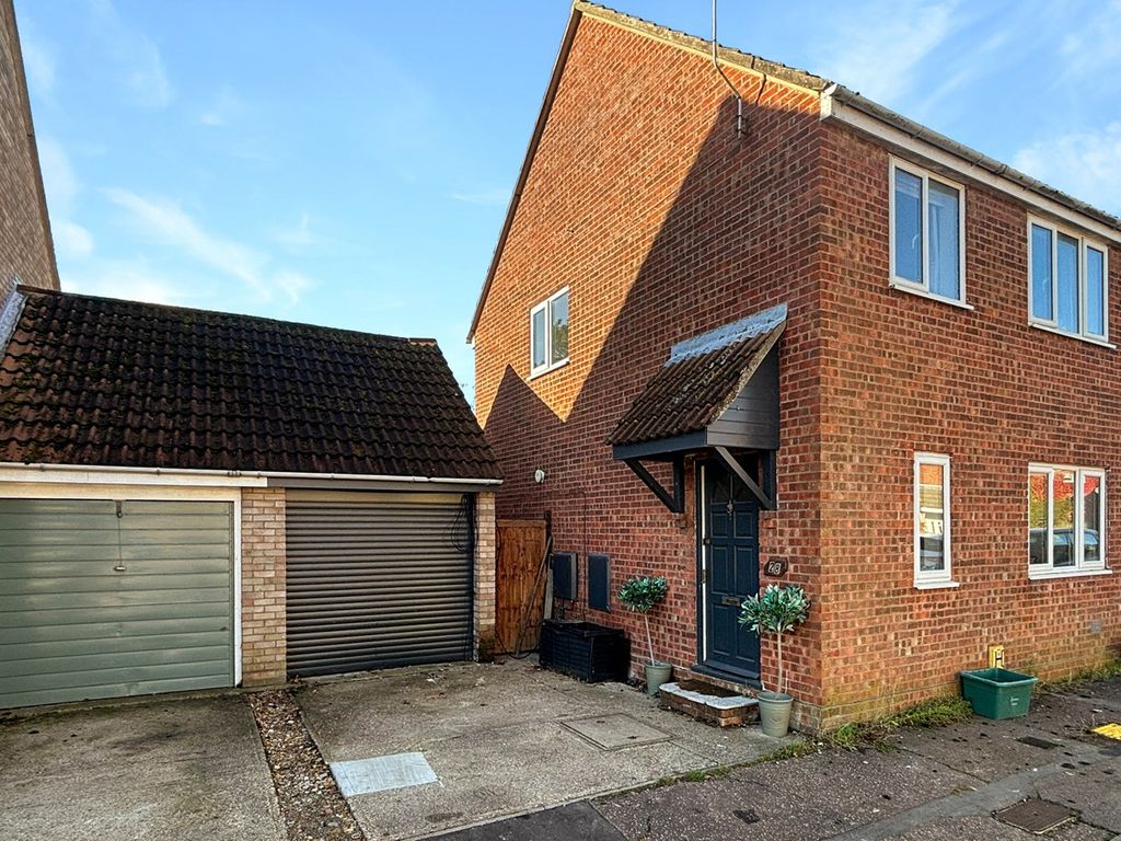 3 bed semidetached house for sale in Elizabeth Way, Wivenhoe