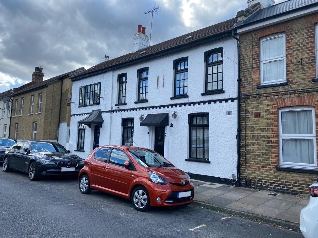 3 bed terraced house for sale in Bradley Road, Enfield EN3 Zoopla