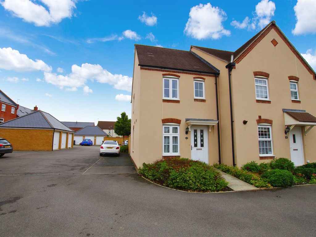 2 bed semidetached house to rent in Havisham Drive, Swindon SN25 Zoopla