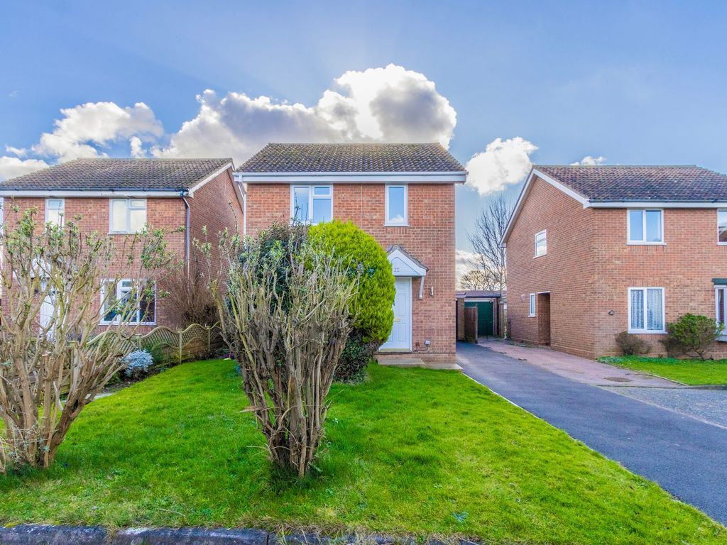 3 bed detached house for sale in Fishermans Way, Kessingland, Lowestoft