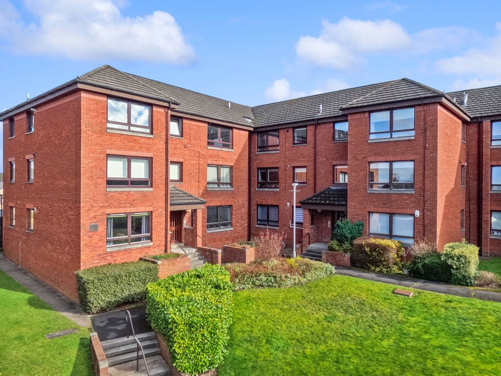 2 bed flat for sale in Chalmers Court, Uddingston, Glasgow G71, £