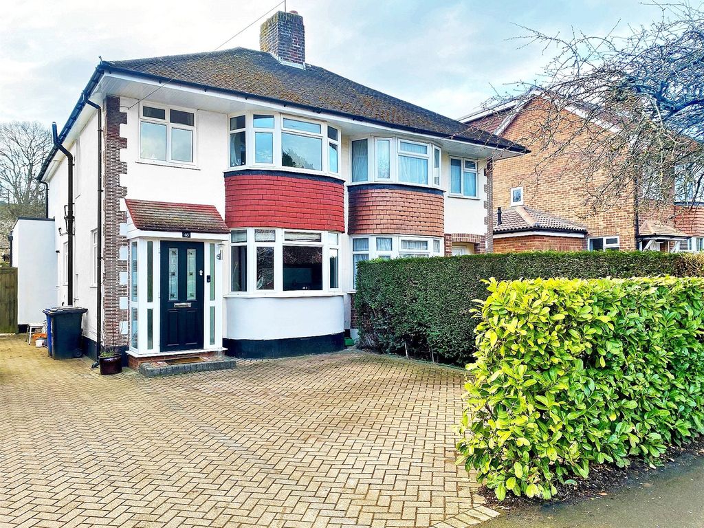 4 bed semidetached house for sale in Horsell, Woking, Surrey GU21 Zoopla
