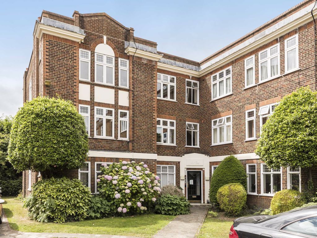 3 bed flat for sale in Hamilton Road, London W5 Zoopla