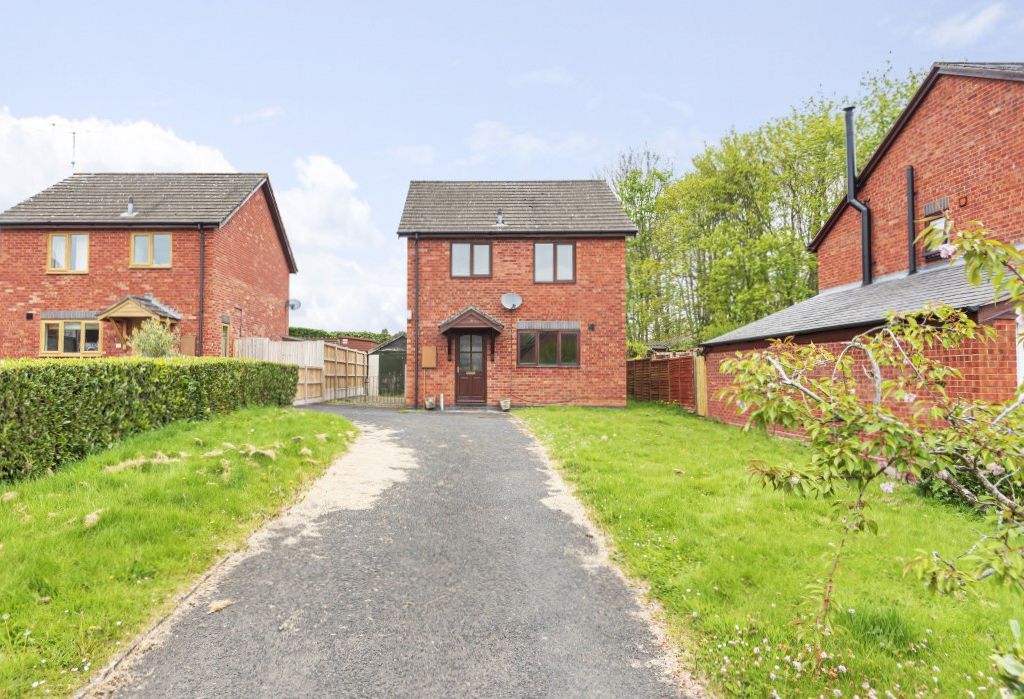 3 bed detached house for sale in Kings Meadow, Wigmore, Leominster HR6