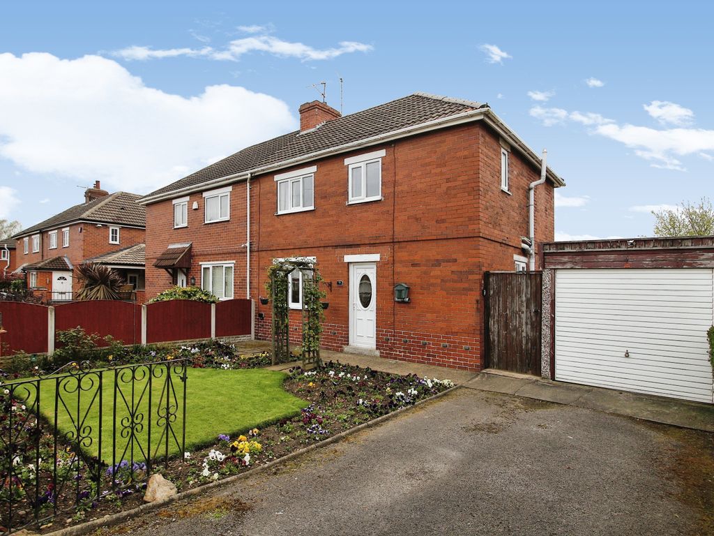 3 bed semidetached house for sale in Ivanhoe Road, Edenthorpe