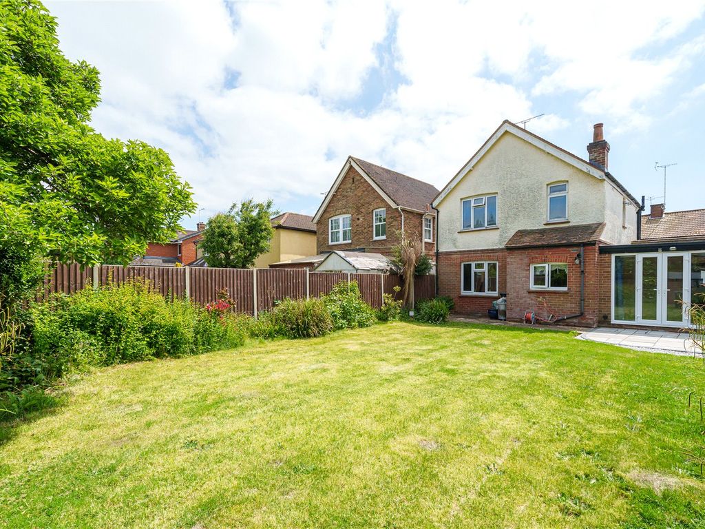 3 bed detached house for sale in Alexandra Avenue, Camberley, Surrey