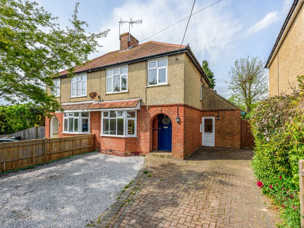 3 bed semidetached house for sale in Leigh Gardens, Andover SP10 Zoopla