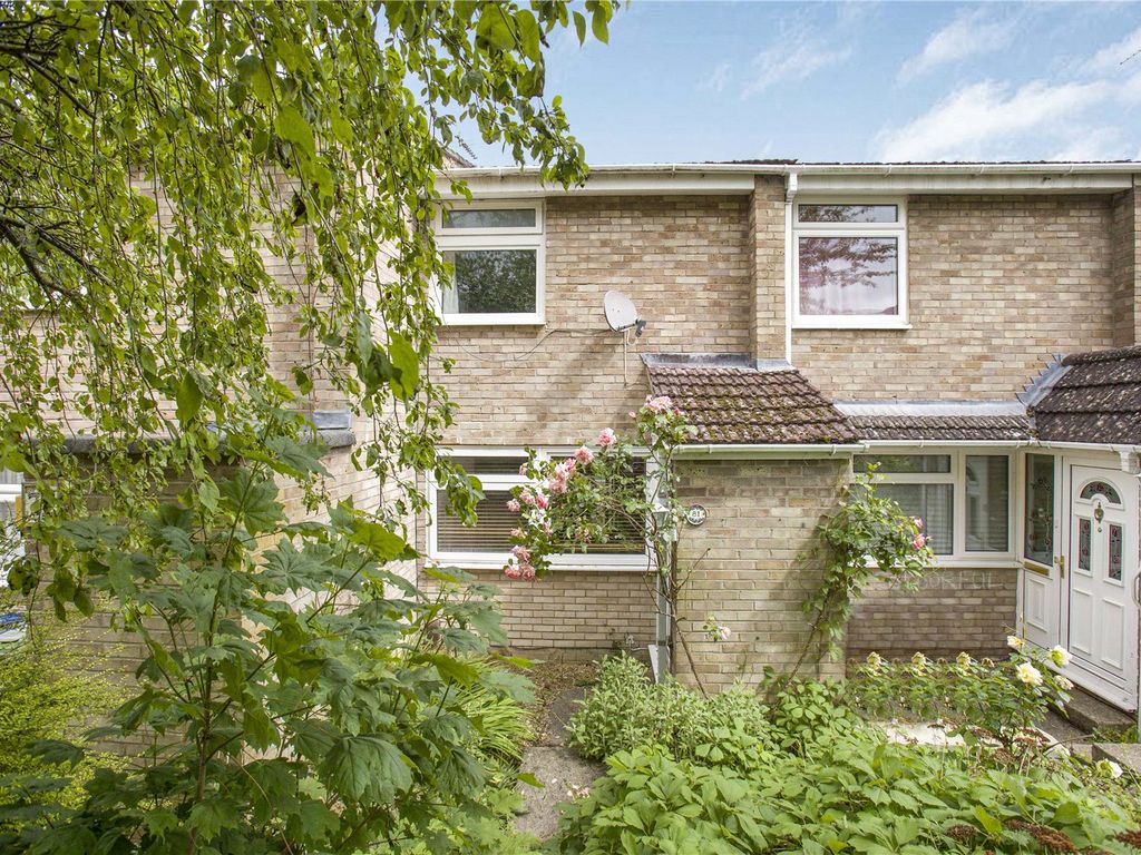 2 bed terraced house for sale in Leafield Road, Temple Cowley OX4, £