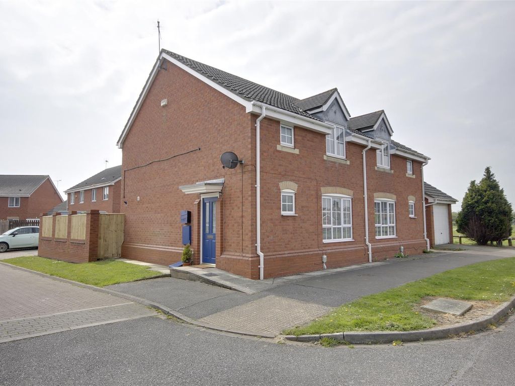 3 bed semidetached house for sale in Cromwell Road, Hedon, Hull HU12