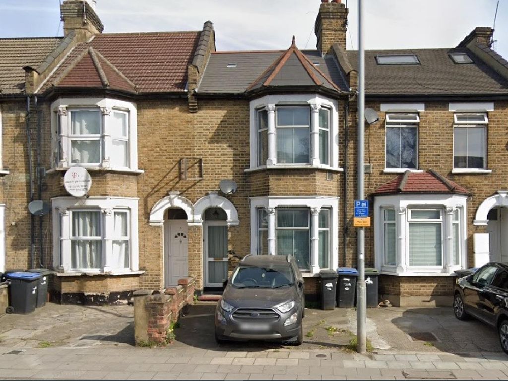 3 bed property for sale in Nags Head Road, Enfield EN3, £380,000 Zoopla