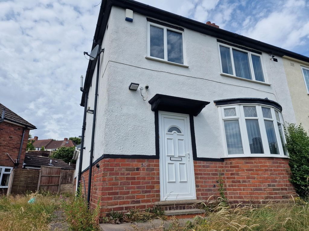 3 bed semidetached house for sale in Springfield Crescent, Dudley DY2