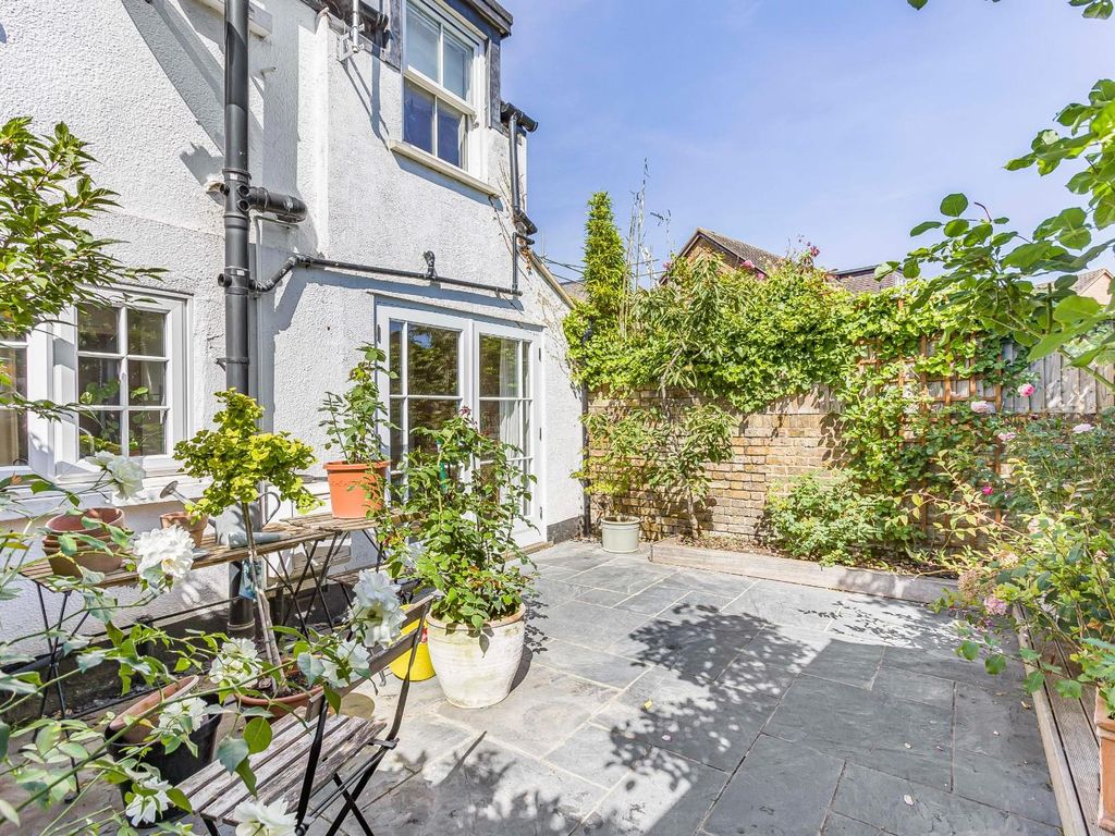 2 bed semidetached house for sale in Bengeo Street, Hertford SG14 Zoopla