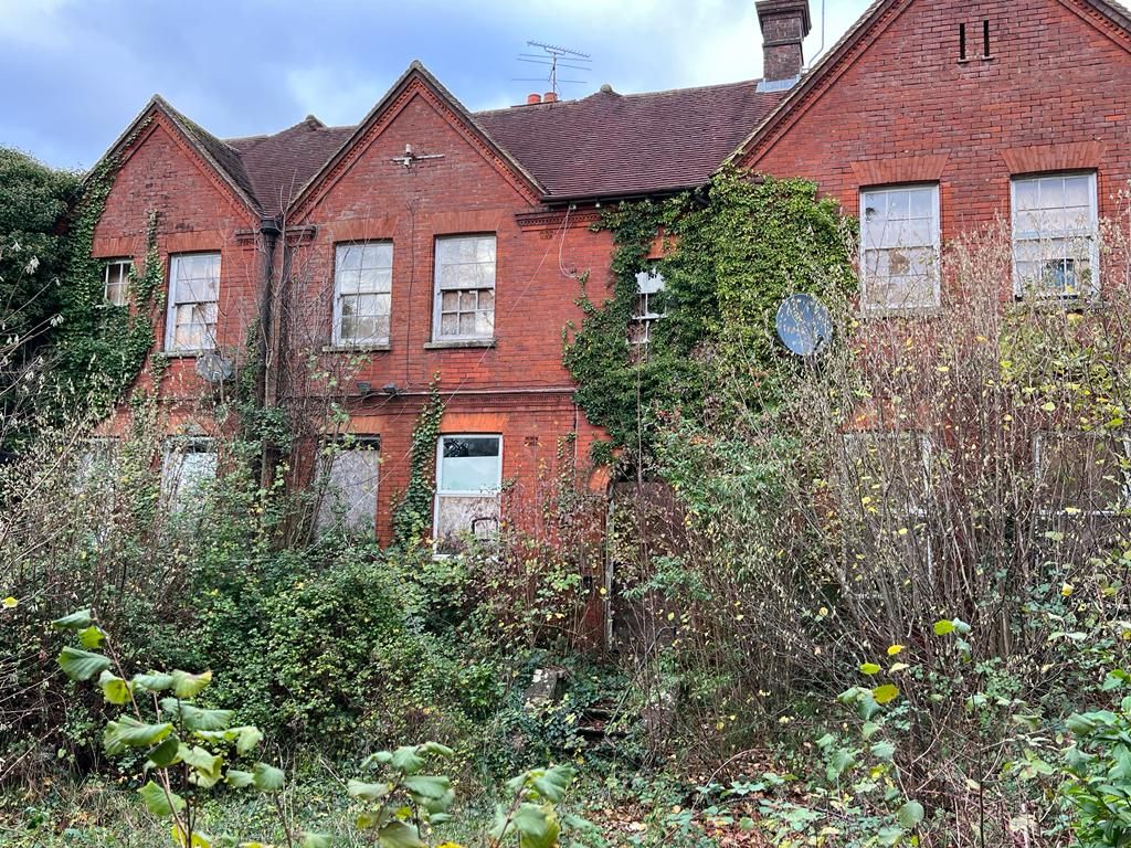 Commercial property for sale in Western Road Com, Andover SP10 Zoopla