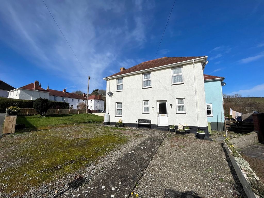 3 bed semidetached house for sale in CylchYLlan, New Quay SA45 Zoopla