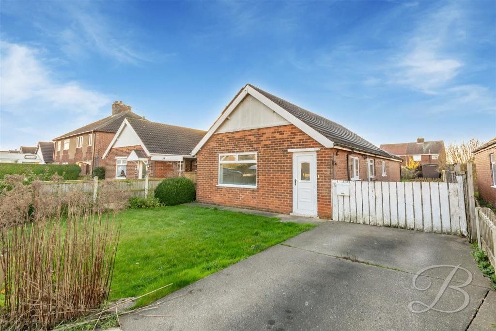 2 bed bungalow for sale in Rowthorne Lane, Glapwell, Chesterfield