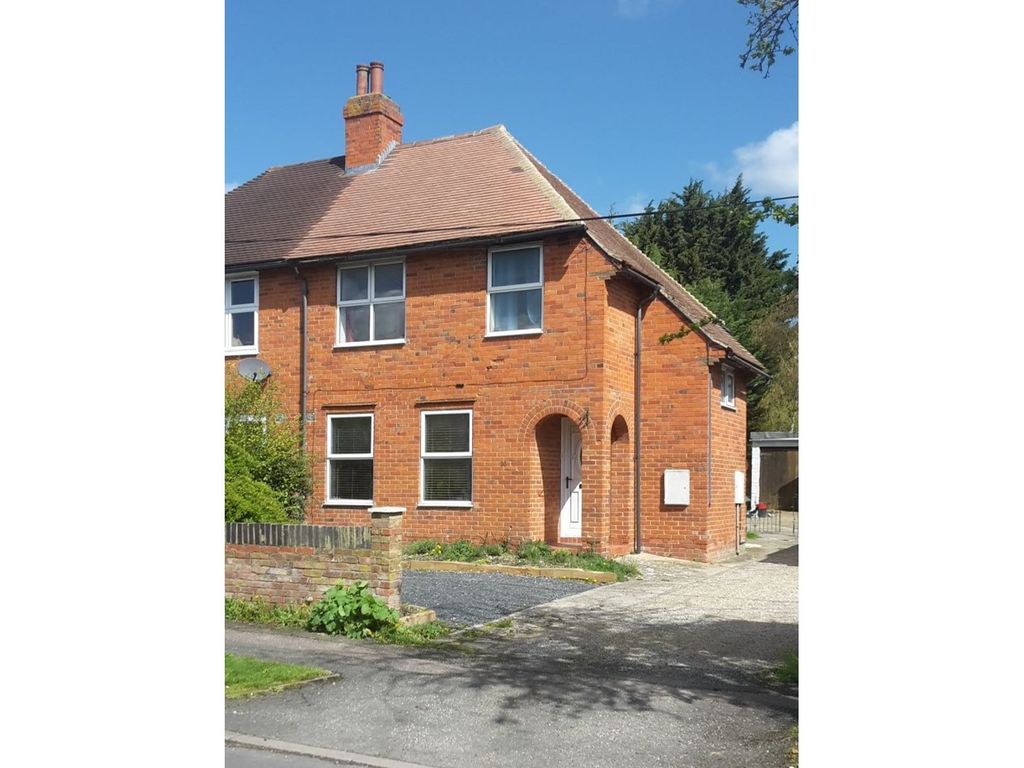 3 bed semidetached house for sale in Kynaston Road, Didcot OX11, £