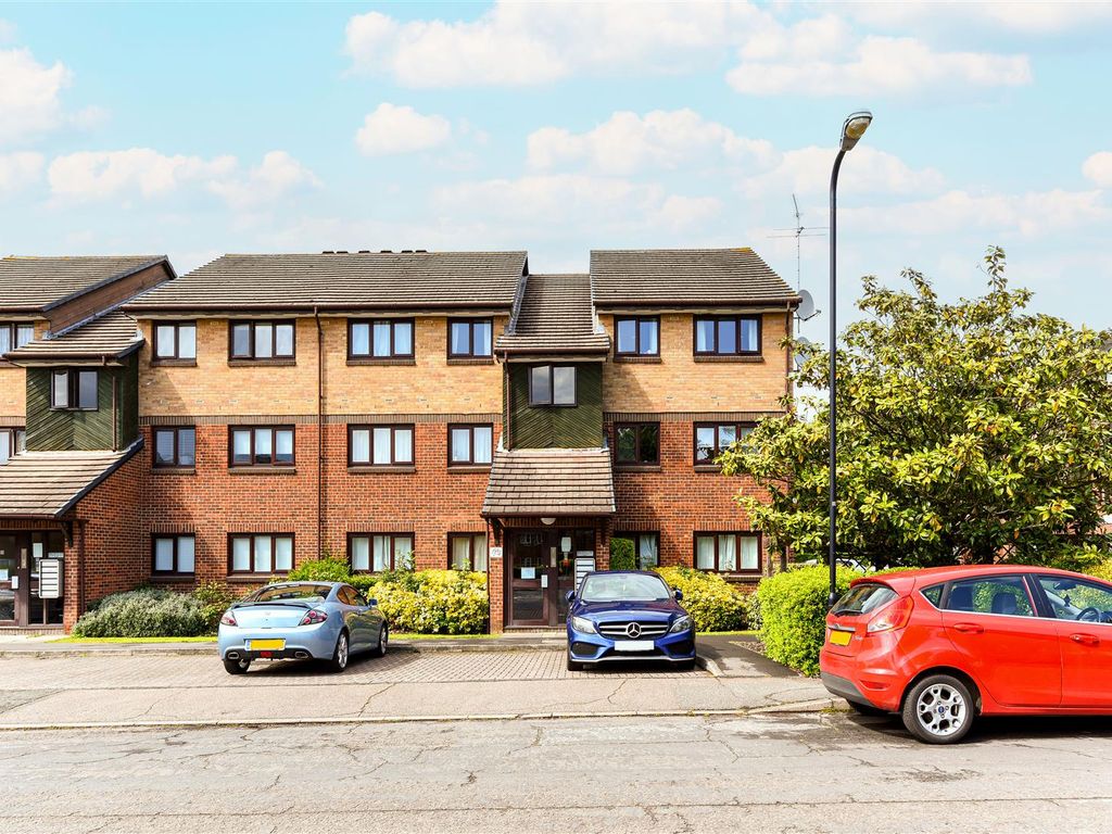 2 bed flat for sale in Higham Station Avenue, London E4 Zoopla