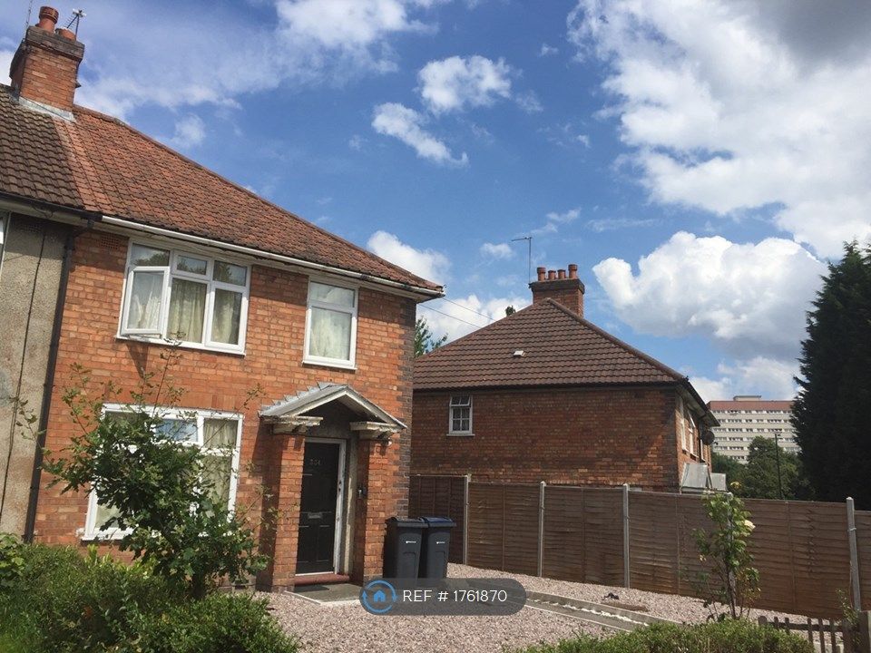 4 bed semidetached house to rent in Harborne Lane, Harborne