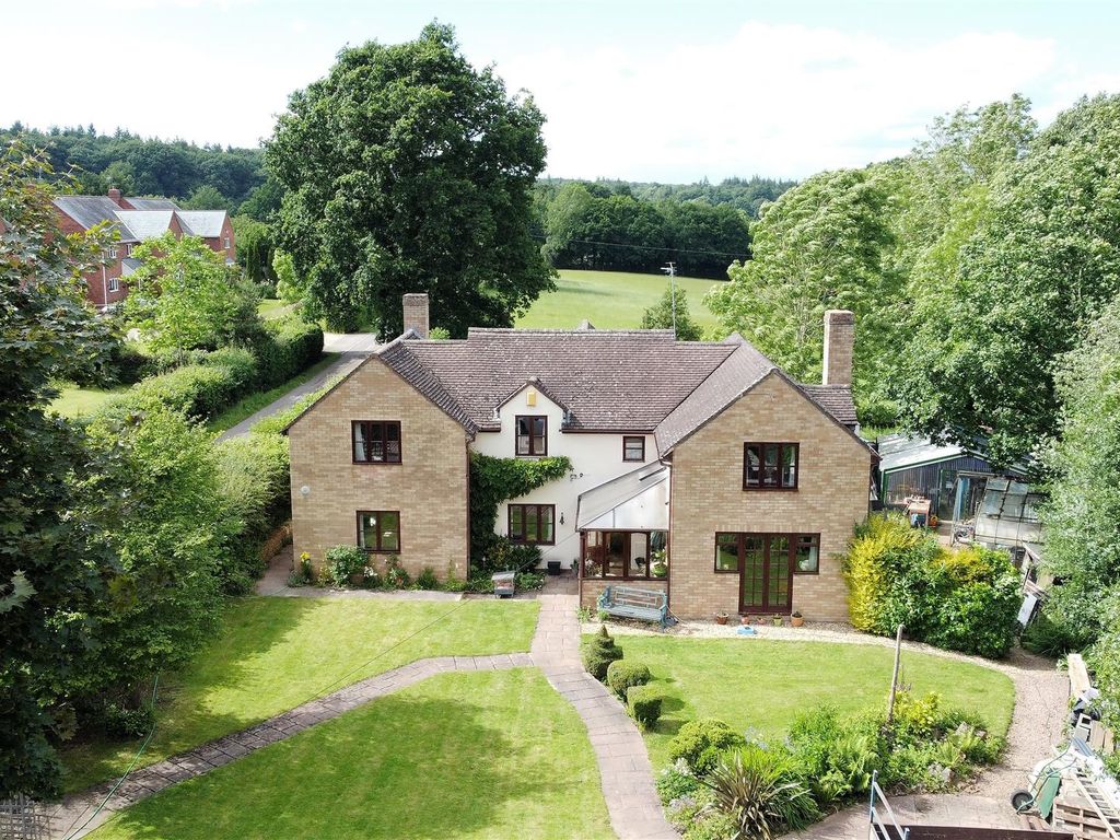 5 bed detached house for sale in Burrups Lane, Gorsley, RossOnWye HR9