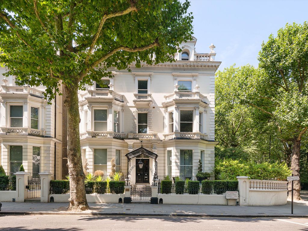 4 bed flat for sale in Holland Park, London W11 Zoopla